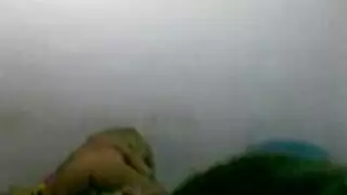 عجوز مثير يمارس الجنس من الخلف مع خادمة محجبة مطيعة