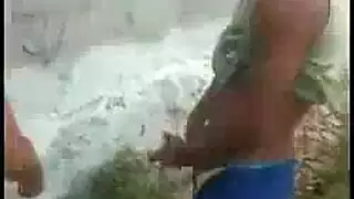 ضم فتاه على الصدر رومنسي هايجه نيك